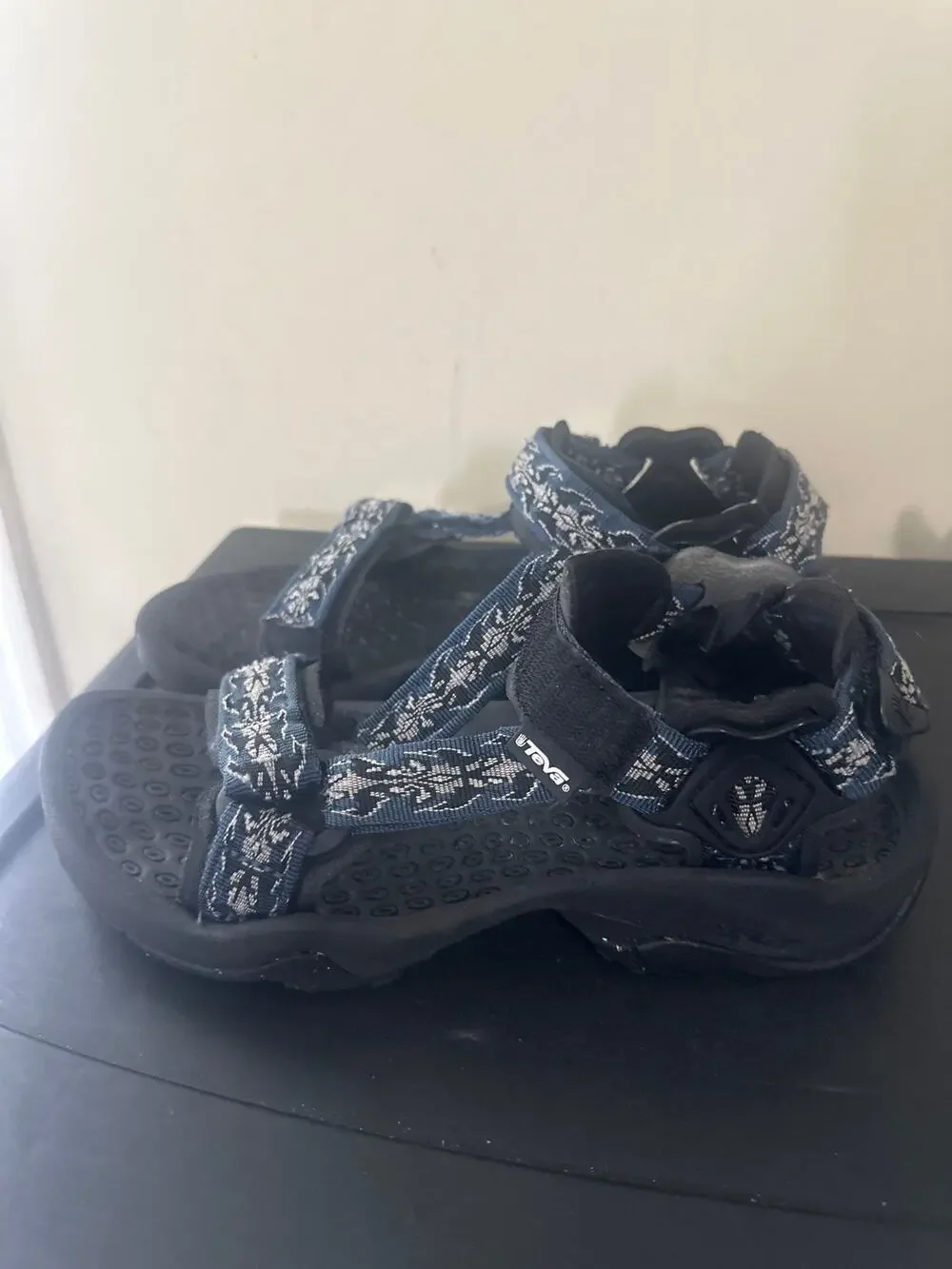 Teva Sport Sandals Water Shoes Men's US Size 8 Black Blue Comfort Hiking Kayak M